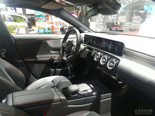 唐小小的魔法天台 视频缩略图