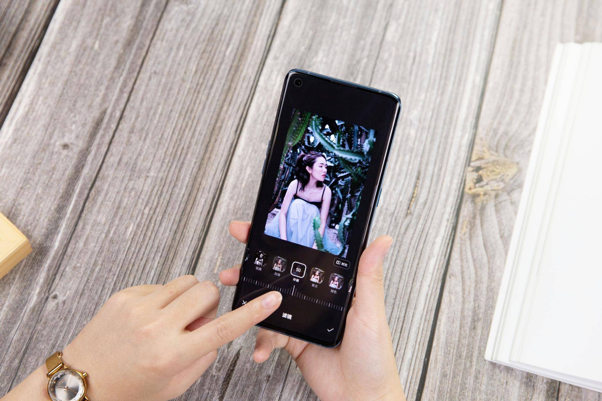 侏罗纪三角 视频海报