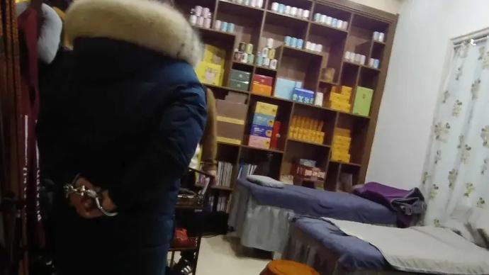 决战发财日 视频缩略图