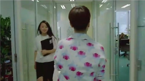 外星人偷走了我的尸体 视频海报