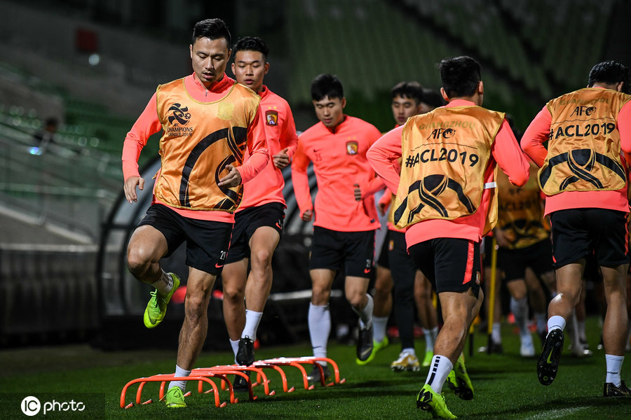 值得怀念的青春 视频海报