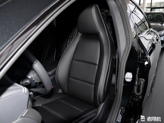 向阳处的她 视频海报