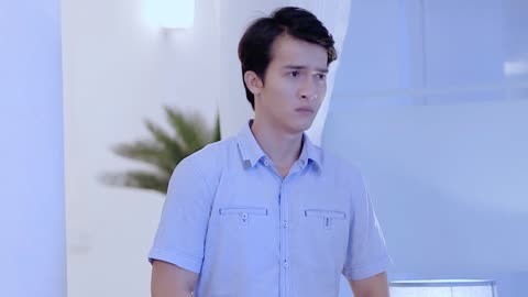 伪造者 视频缩略图