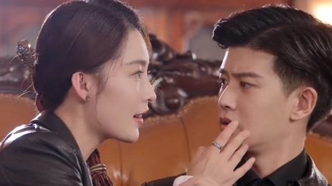 人吓鬼 视频主图