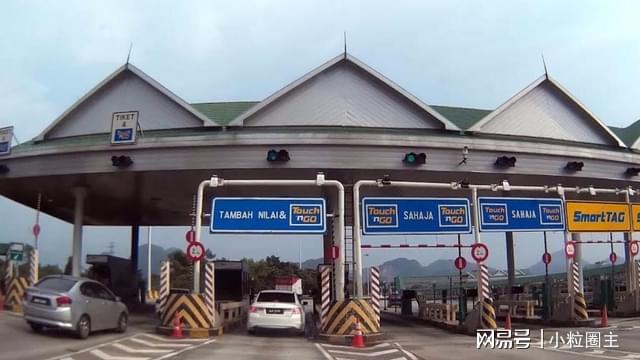 偷拍的录像带 视频缩略图