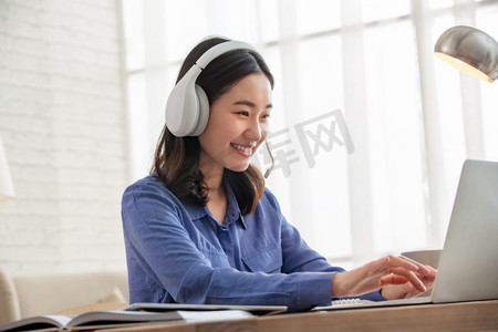 哑腔 视频缩略图