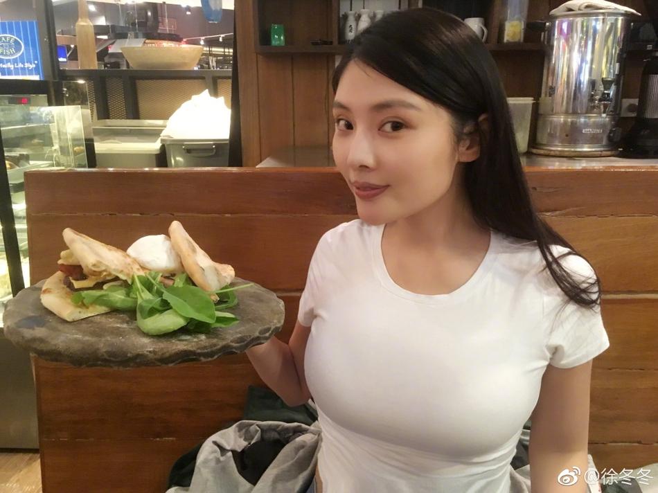 你们所有人的脸 视频缩略图