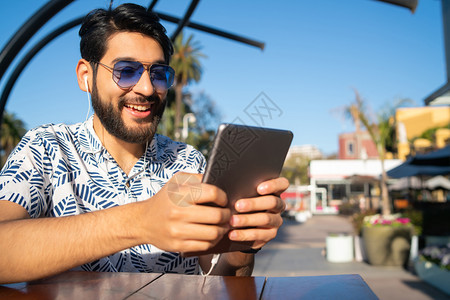 傲娇与偏见 视频缩略图