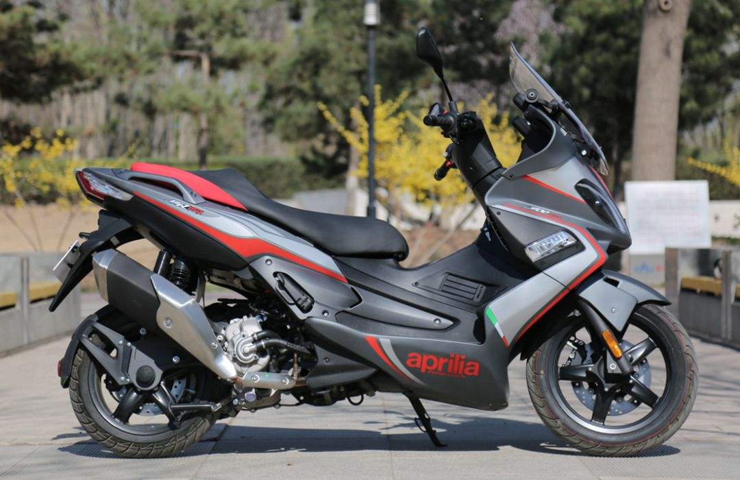 伤痕累累的恶魔 视频缩略图