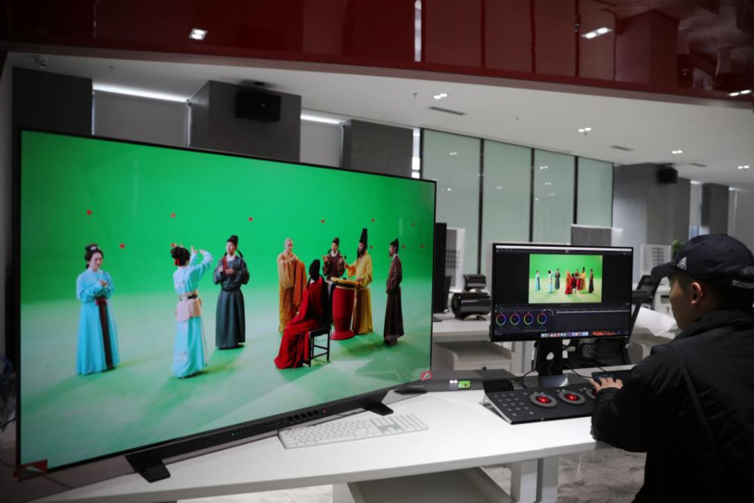 值得怀念的青春 视频缩略图