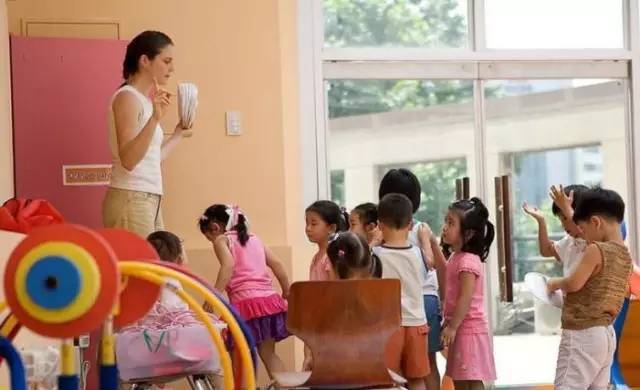 呆瓜兄弟 视频缩略图