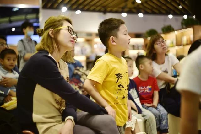 偷车 视频缩略图