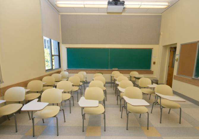 哭泣宝贝 视频缩略图