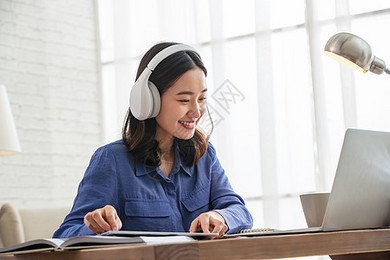 以毒攻毒 视频海报