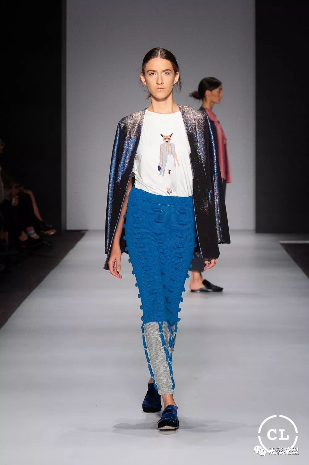 冒牌大状审死官 视频缩略图