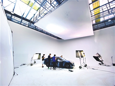 信不信由你 视频海报