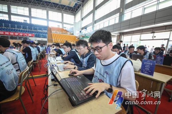 依兰爱情故事 视频海报