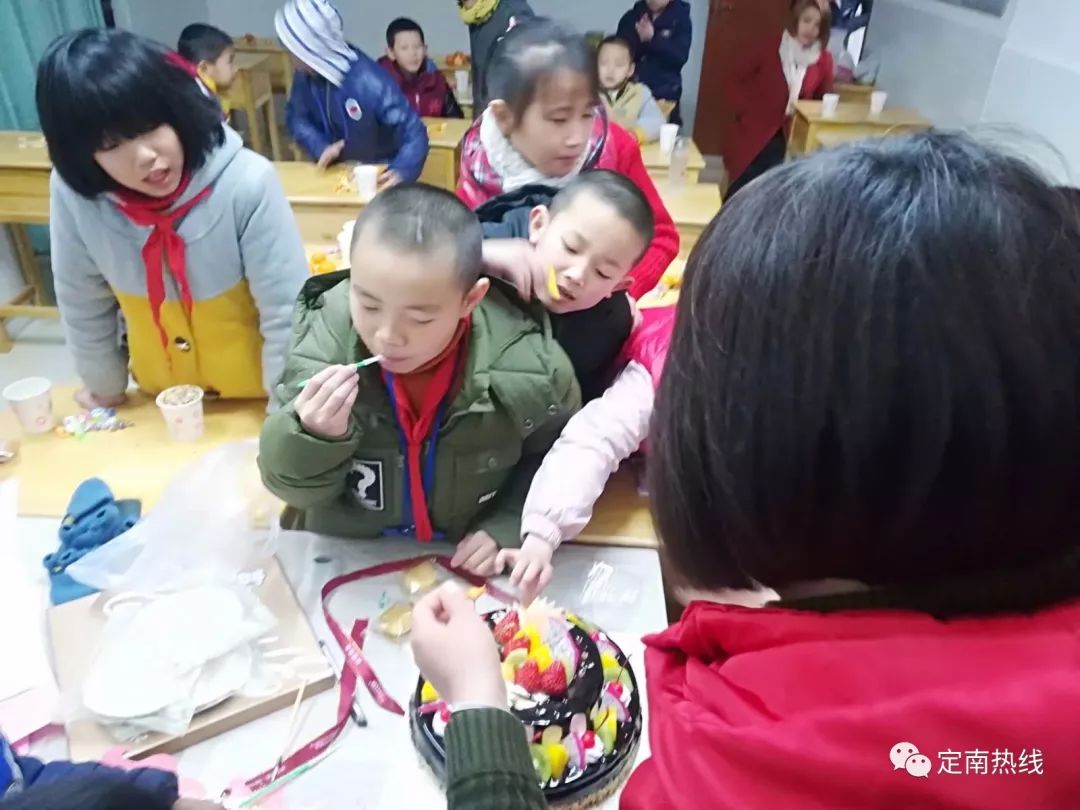 你丫闭嘴！ 视频缩略图