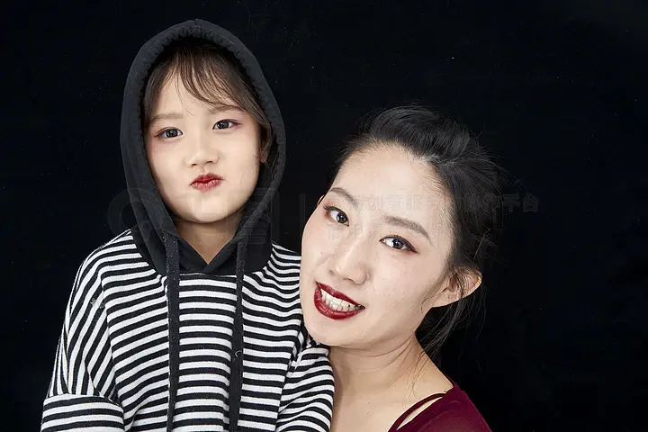 嘻哈翻转人生 视频主图