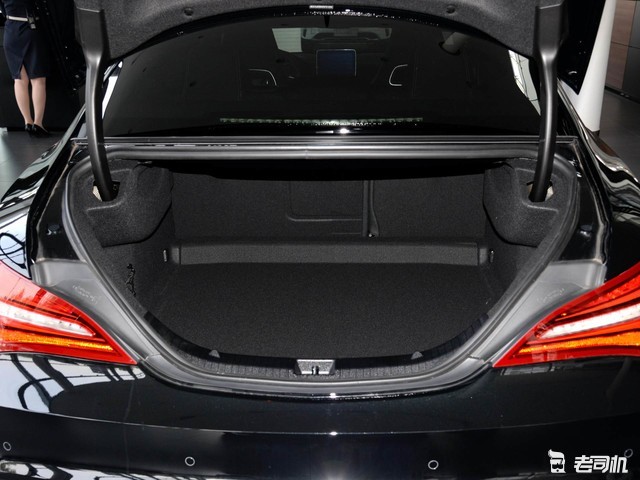 伯顿先生 视频缩略图