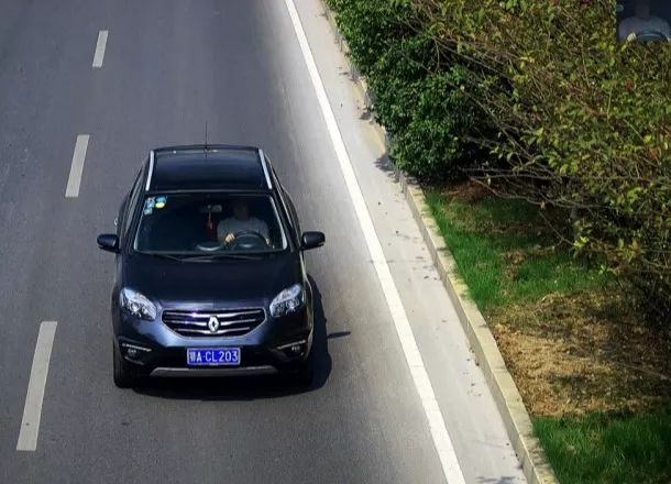 僵尸100：在成为僵尸前要做的100件事 视频缩略图