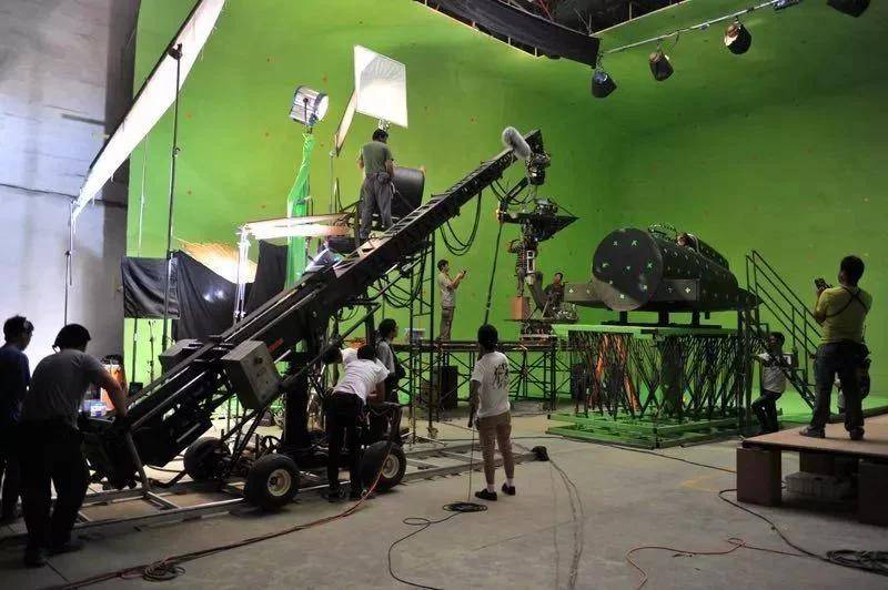 变异巨蟒 视频海报