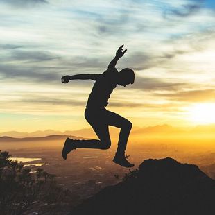 健听女孩 视频缩略图